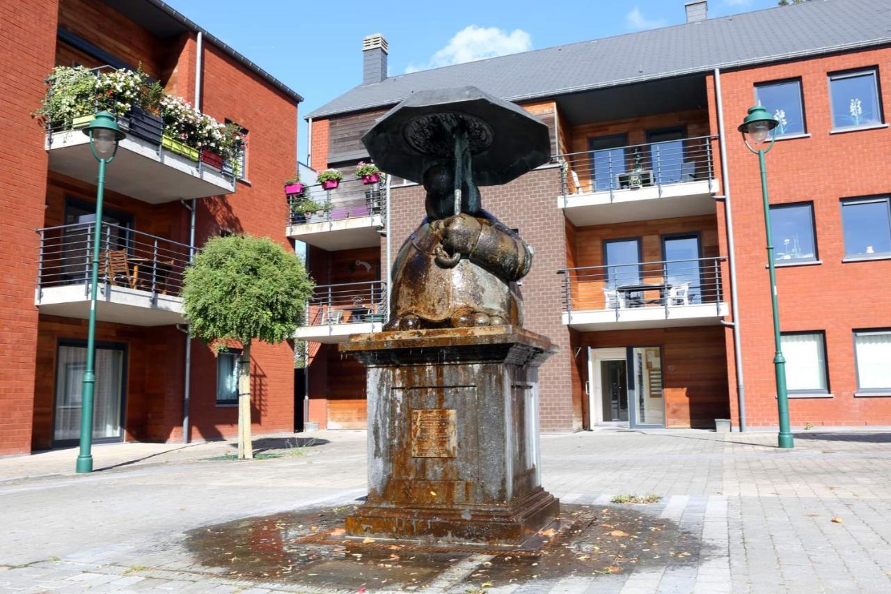 Aux Trois Petits Cochons Apartment โอตง ภายนอก รูปภาพ