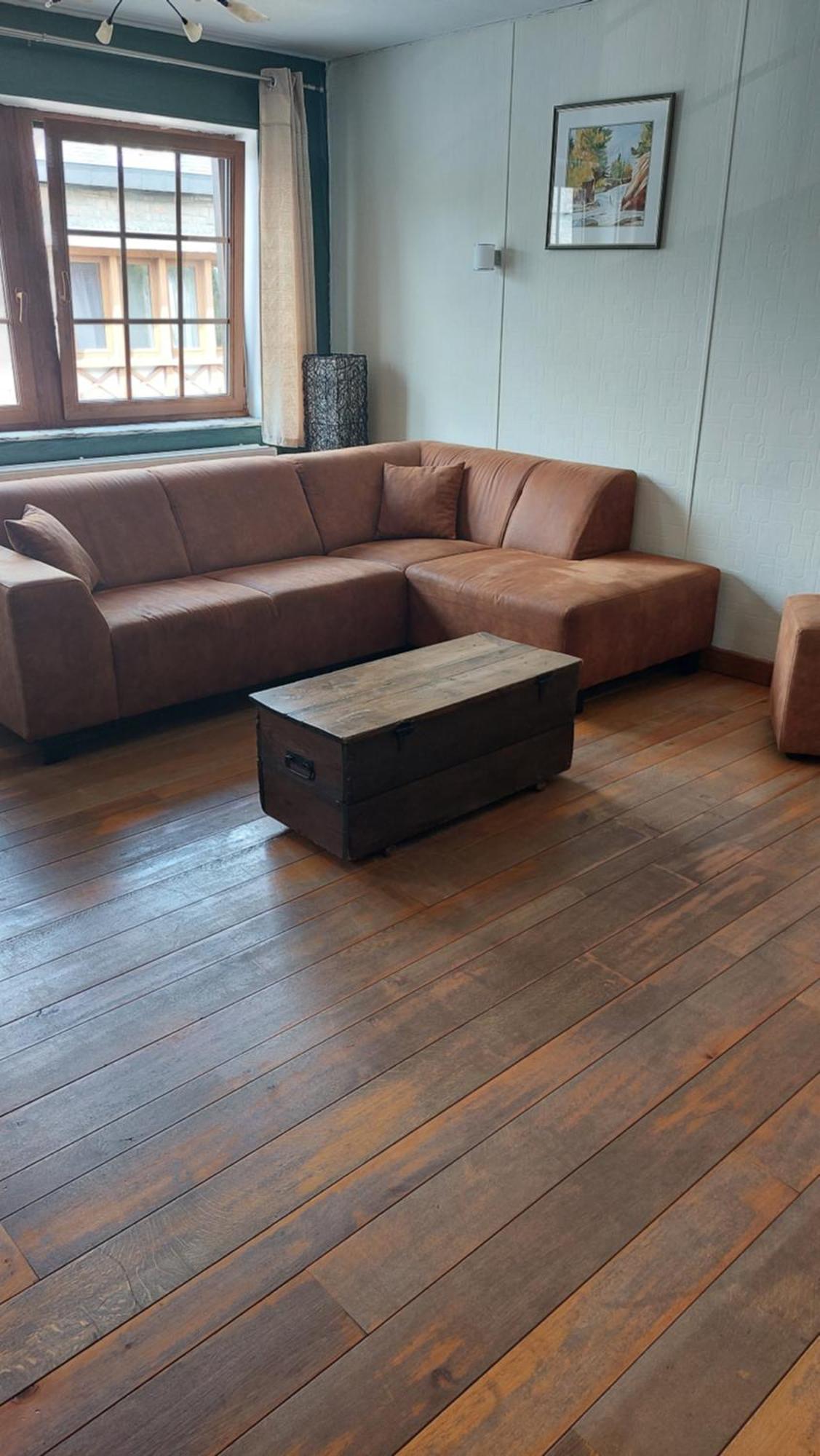 Aux Trois Petits Cochons Apartment โอตง ภายนอก รูปภาพ